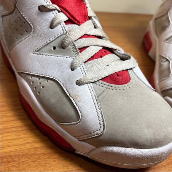 Jordan 6 Hare - Picture 8 of 9